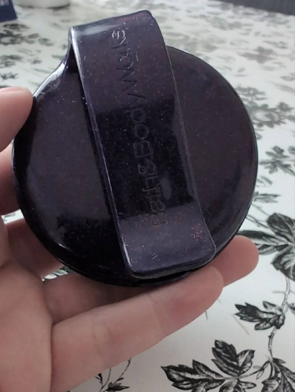 Bath & Body Works Cute Ghost Car Freshener Holder - Picture 2 of 4